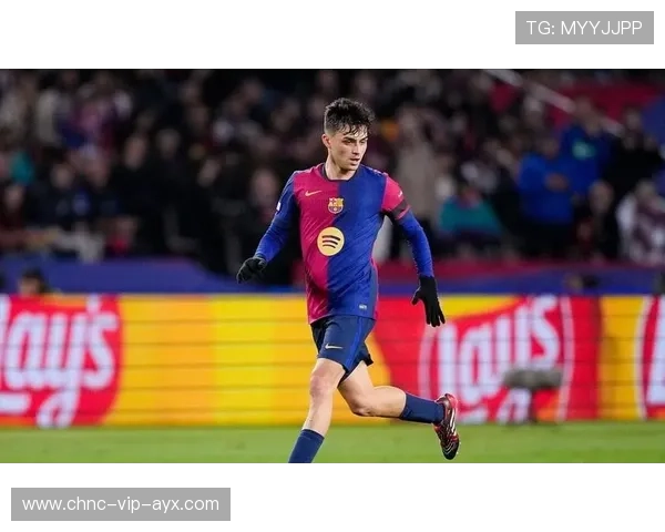 佩德里复出振奋巴萨，中场立刻回春